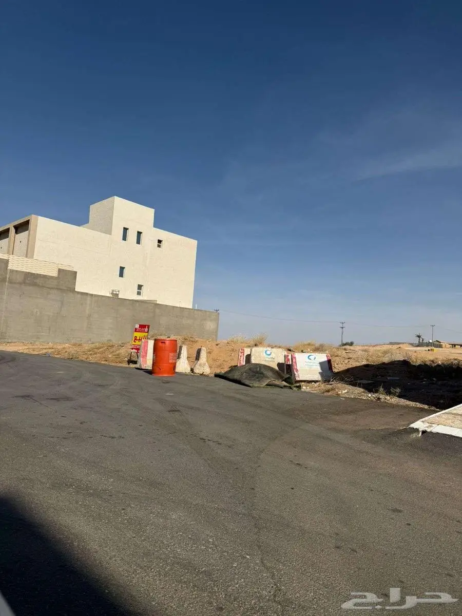 للبيع أرض سكنية غرب مدينة بريدة بحي الحمر 1