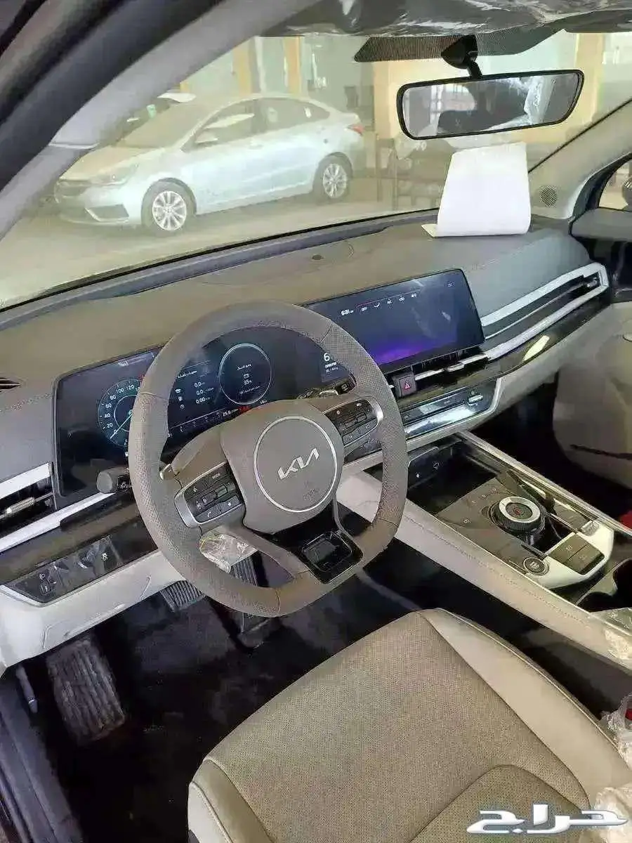 كيا سبورتاج نص فل GLS مكينه1.5موديل 2025 6