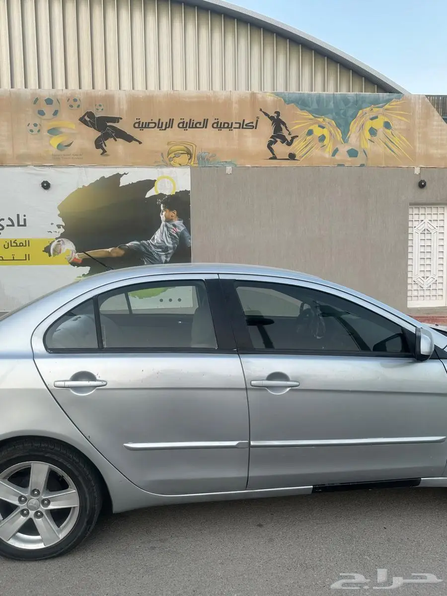للبيع لانسر 2009 7