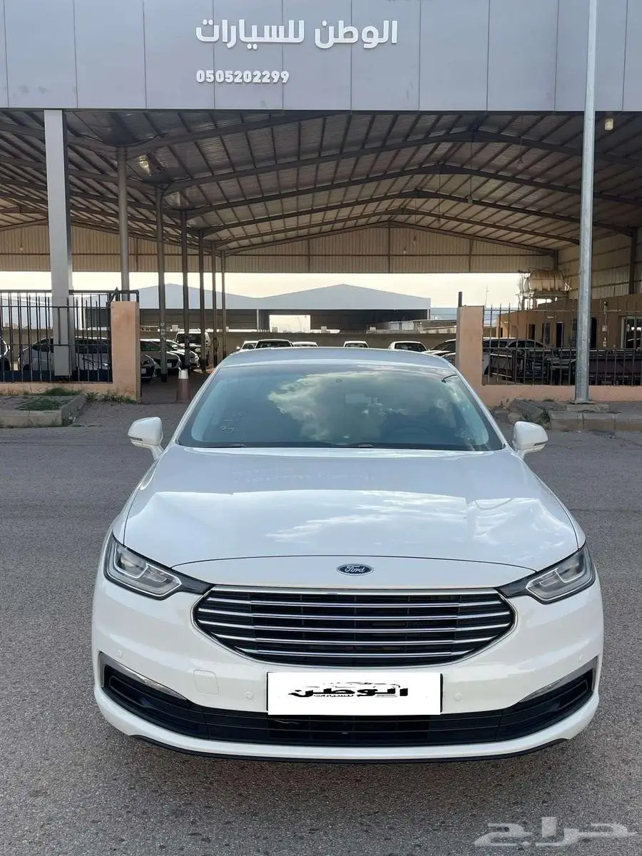 فورد توروس 2020 ابيض 0