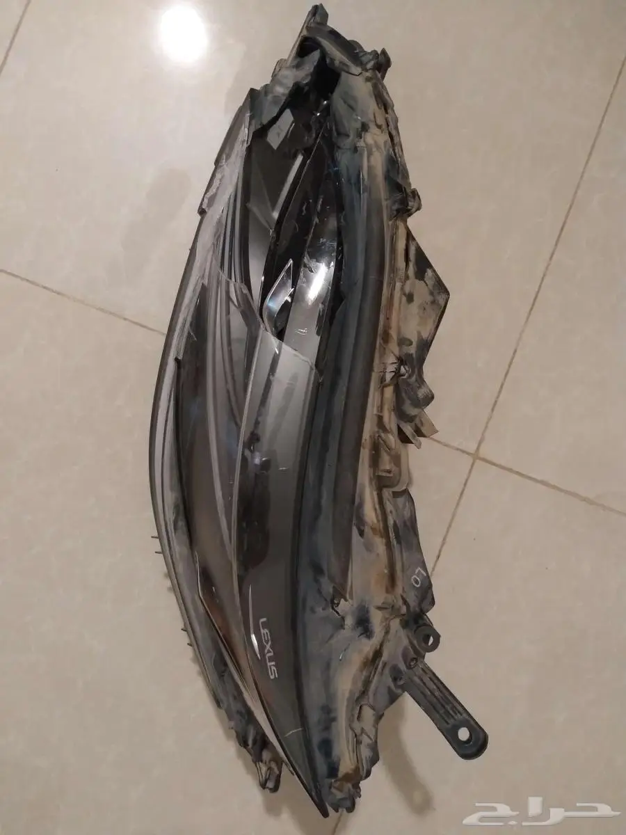 اصطب لكزس للبيع 0