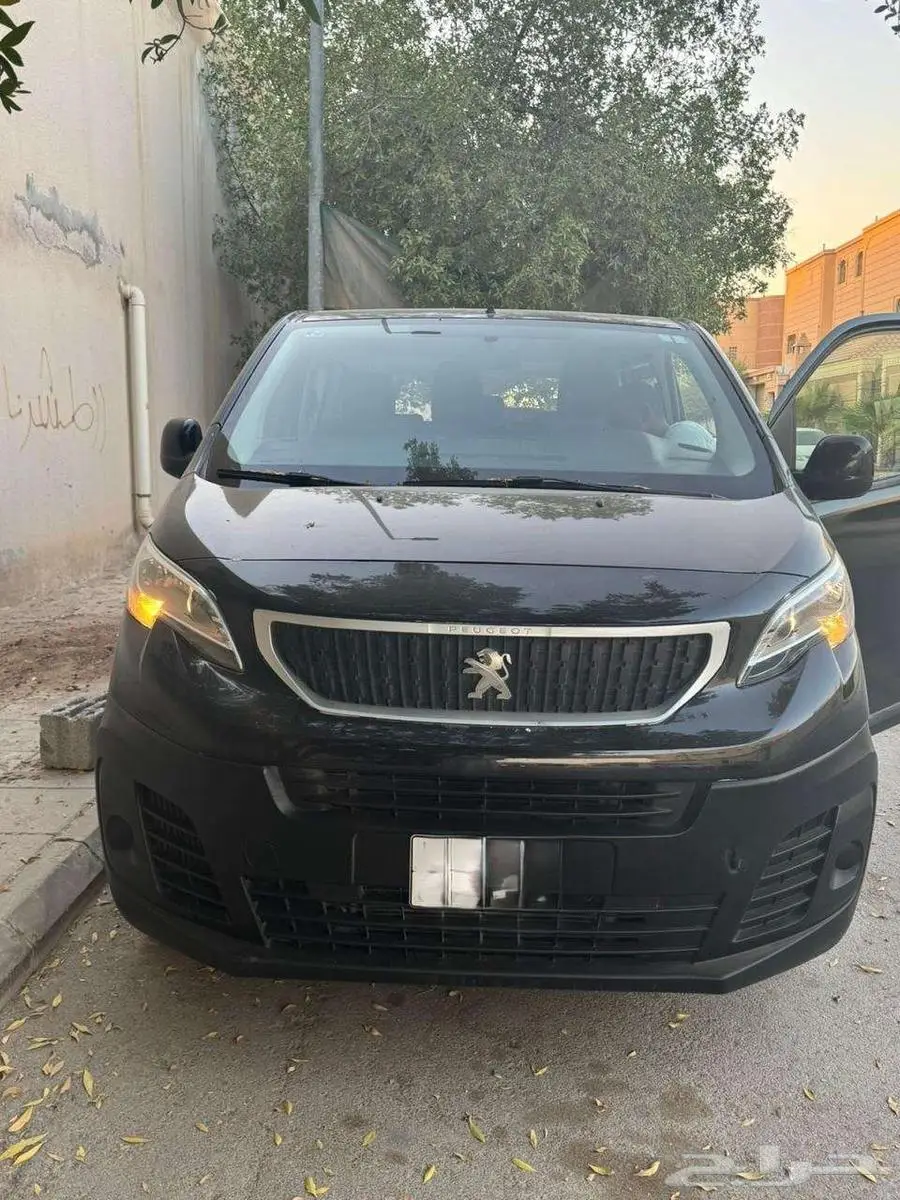 بيجو اكسبيرت فان ركاب موديل 2020 23
