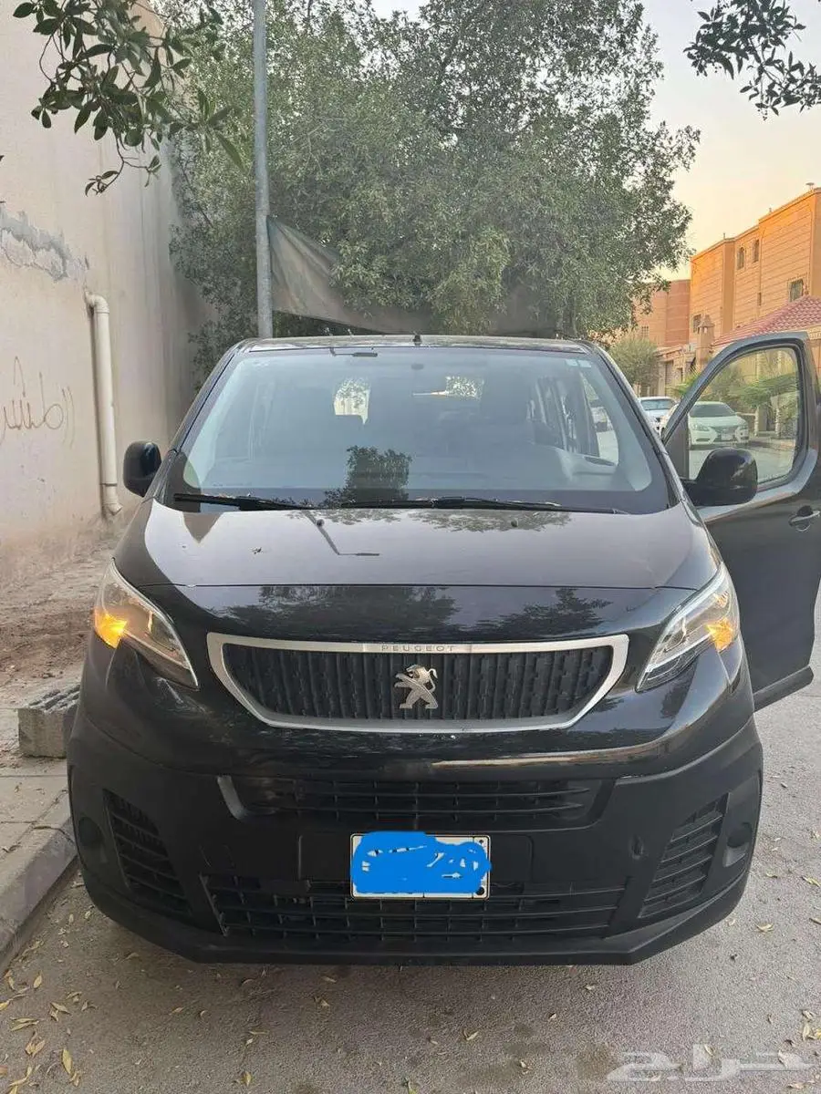 بيجو اكسبيرت فان ركاب موديل 2020 25