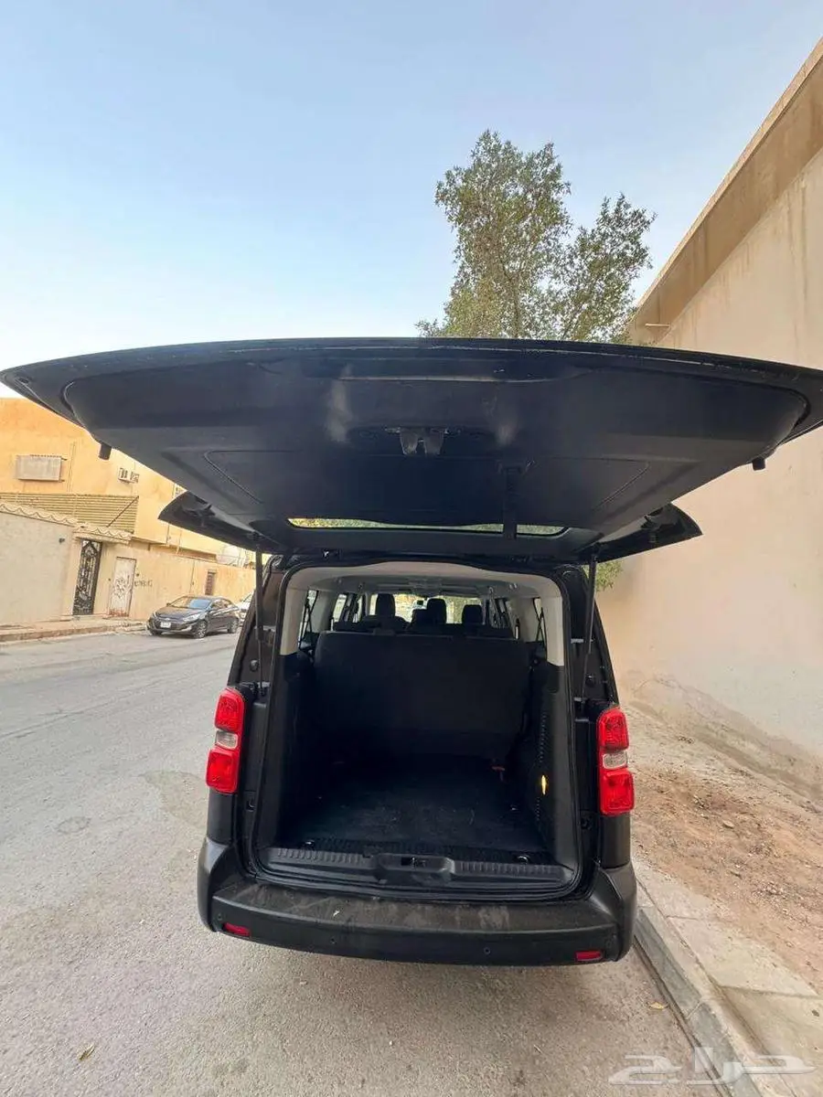 بيجو اكسبيرت فان ركاب موديل 2020 0