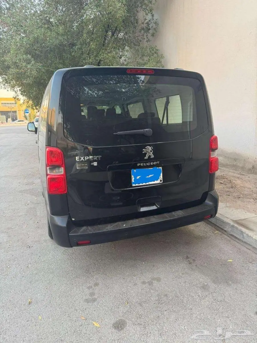 بيجو اكسبيرت فان ركاب موديل 2020 3