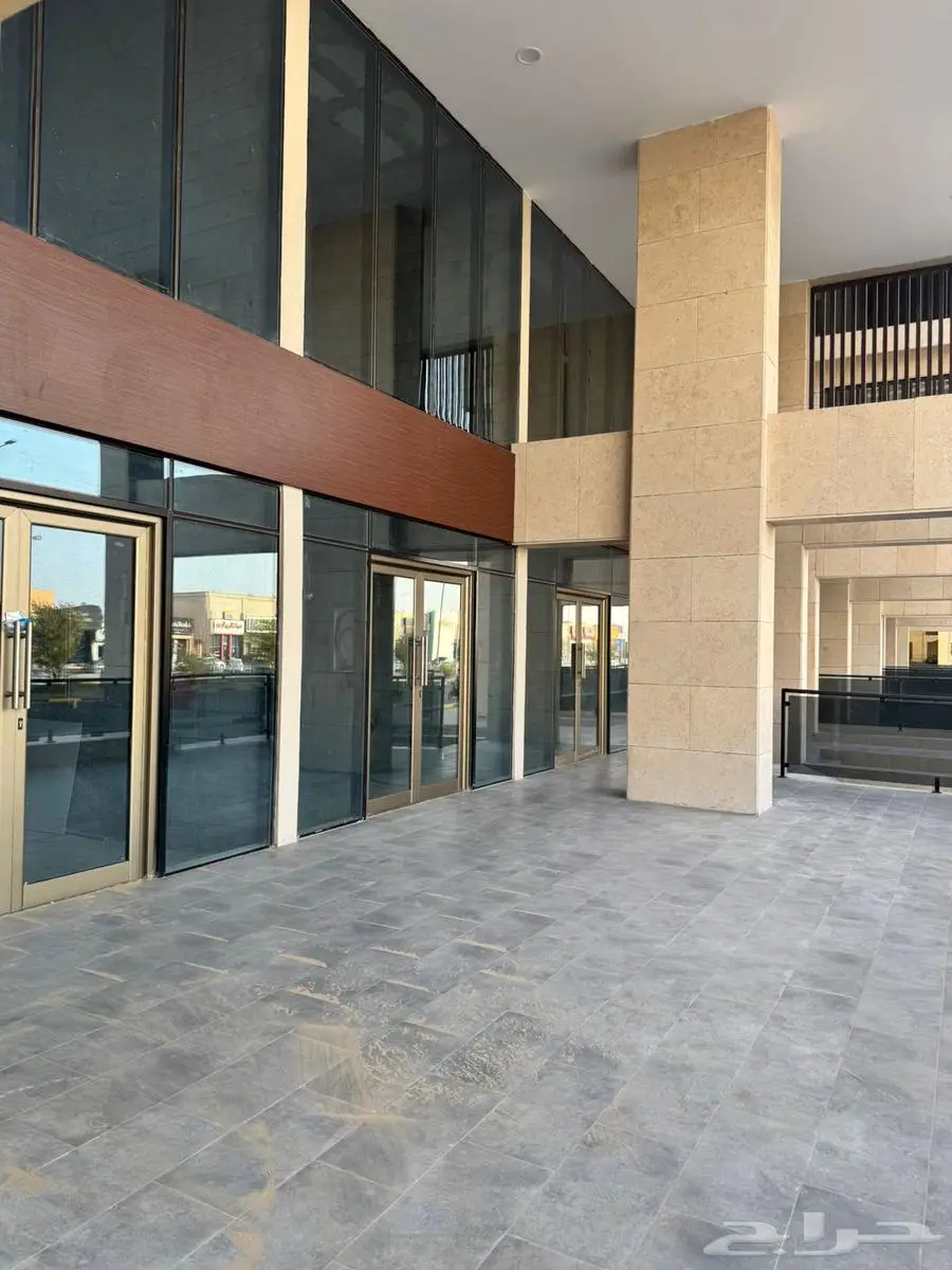 للبيع عماره بمدخول 12 فى الميه 2