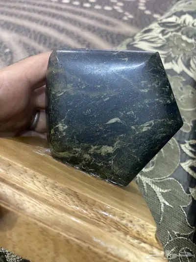 احجار كريمة ونادره المصدر المملكه العربيه السعوديه 3