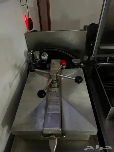 اجهزة مطعم بروست وفطائر وشاورما 14