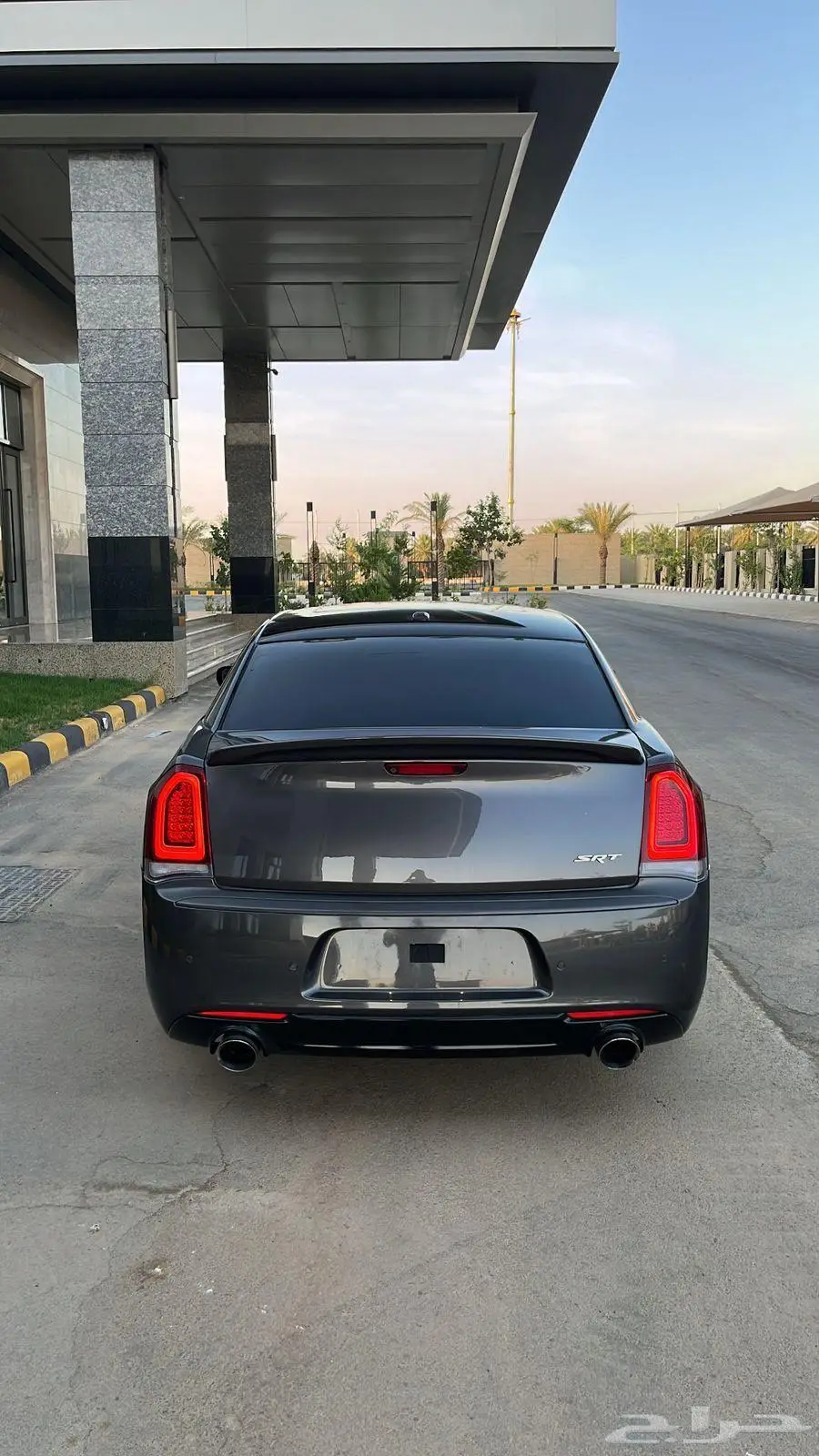 كرايسلر SRT 2016 6.4بلاك اديشن 6