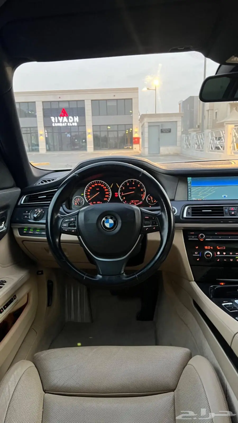 بي ام 750 0
