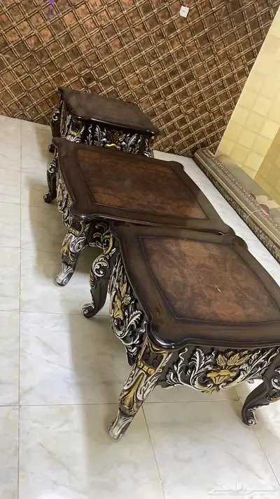خزنة حديد للبيع مع طقم طاولات صيني 0