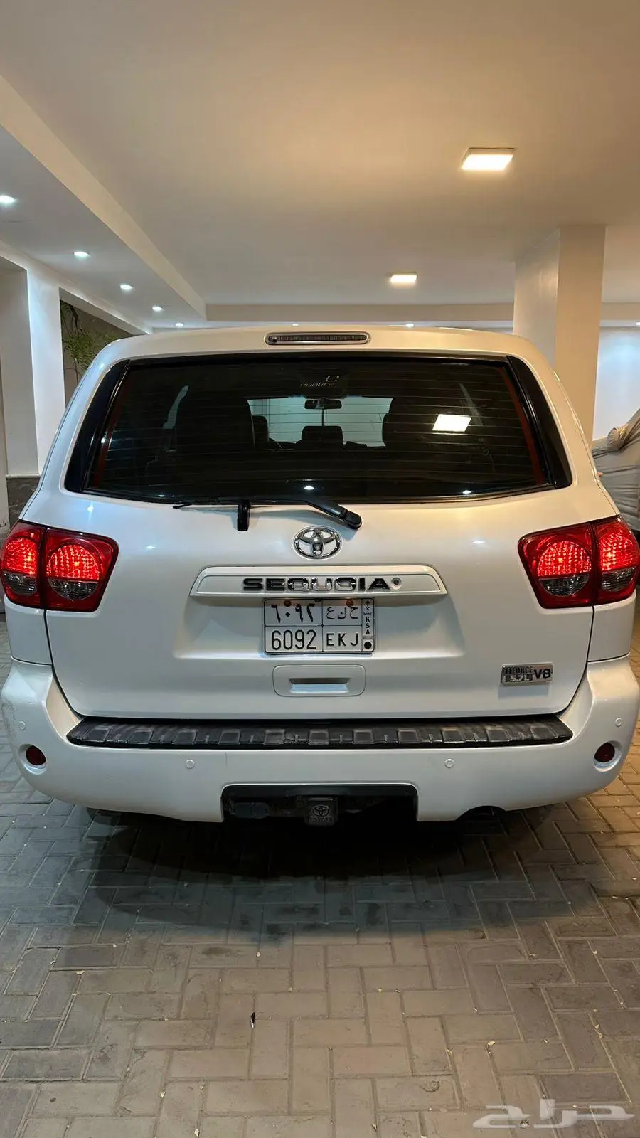 للبيع ساكويا 2015 SR5 2