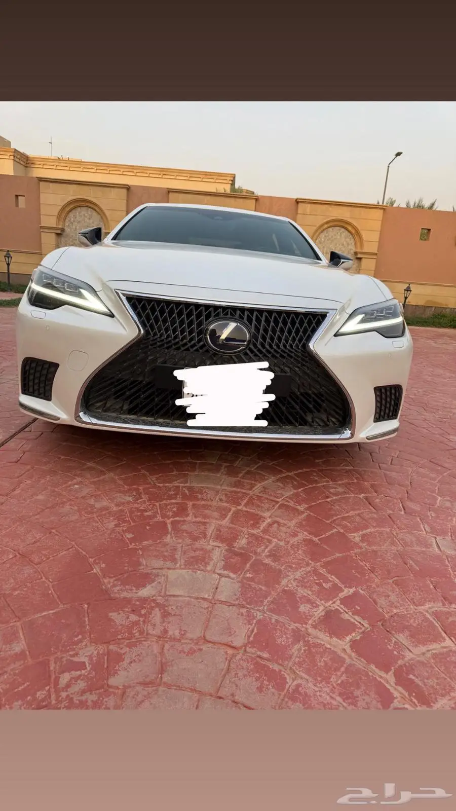 للبيع سياره لكزس Ls 500 h موديل 2022 6