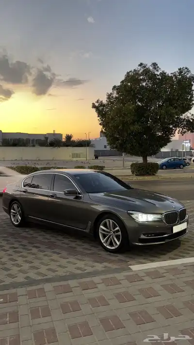 بي ام دبليو 740 2019 تم البيع 36
