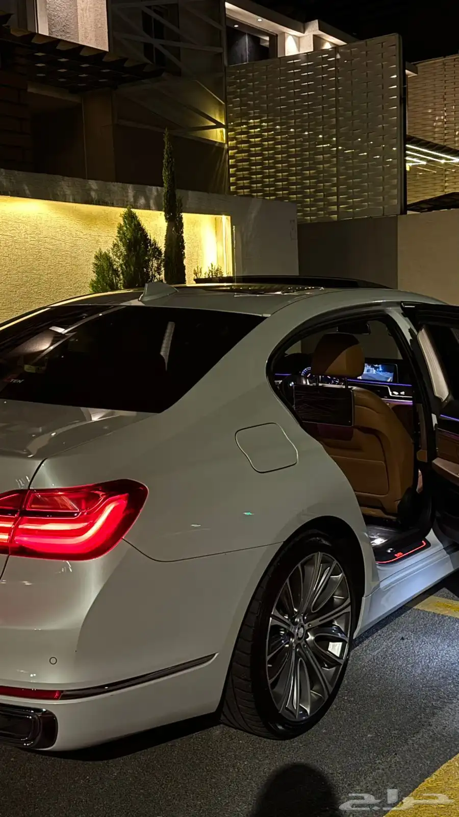 BMW730 مواصفات خاصه 4