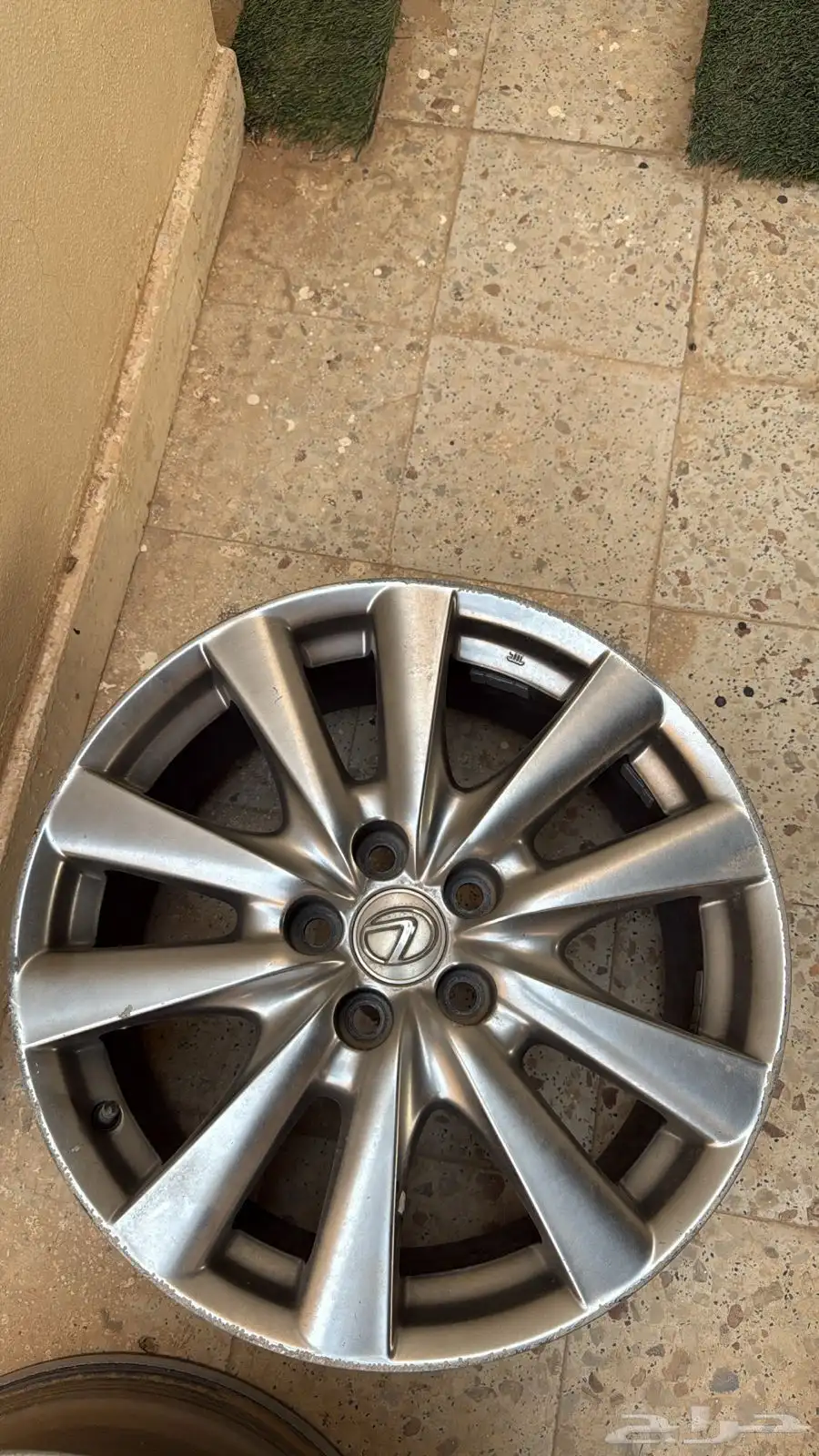 جنوط GS350 من 2012 الى 2015 اصلي وكاله 3