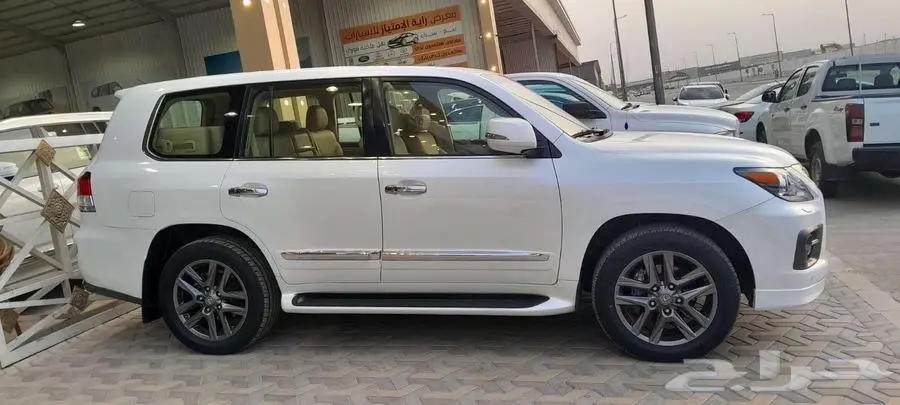 منوة المستخدم LX570 فل كامل السعر 152000 2