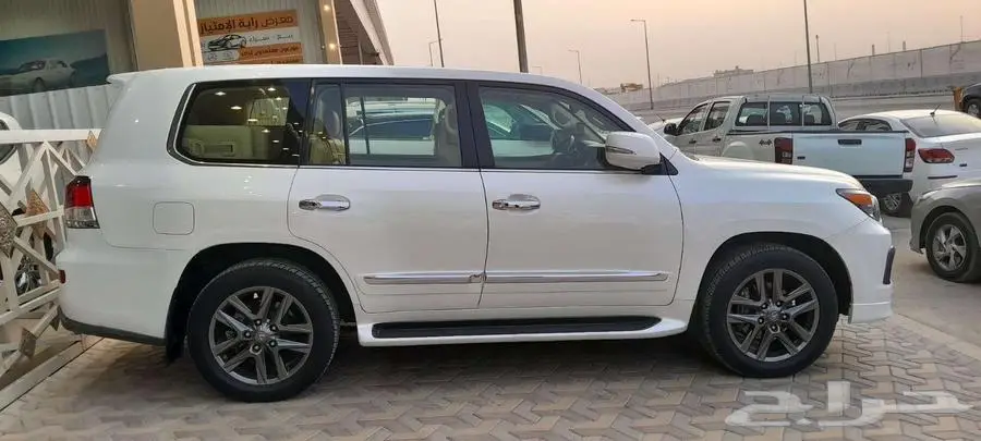 منوة المستخدم LX570 فل كامل السعر 152000 3