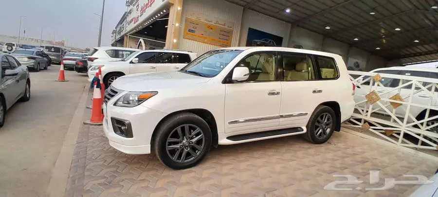 منوة المستخدم LX570 فل كامل السعر 152000 1