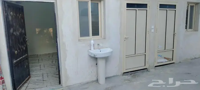 جلسات شباب او عوائل و غرفة موظفين و مزرعة بالأحساء 2