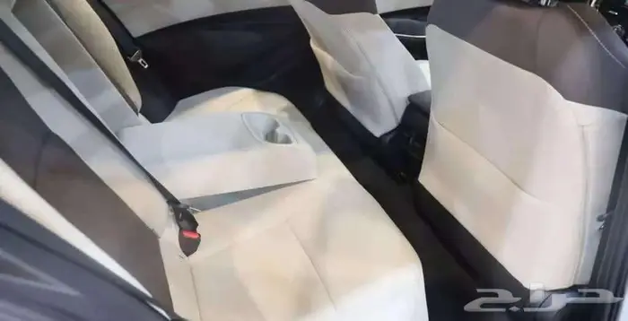 تويوتا كورولا ماكينة 2000 فتحه سقف 2