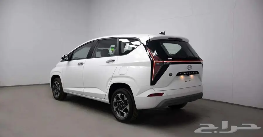 هيونداي ستارجيزر سمارت 2025 ابيض باقساط .. 2