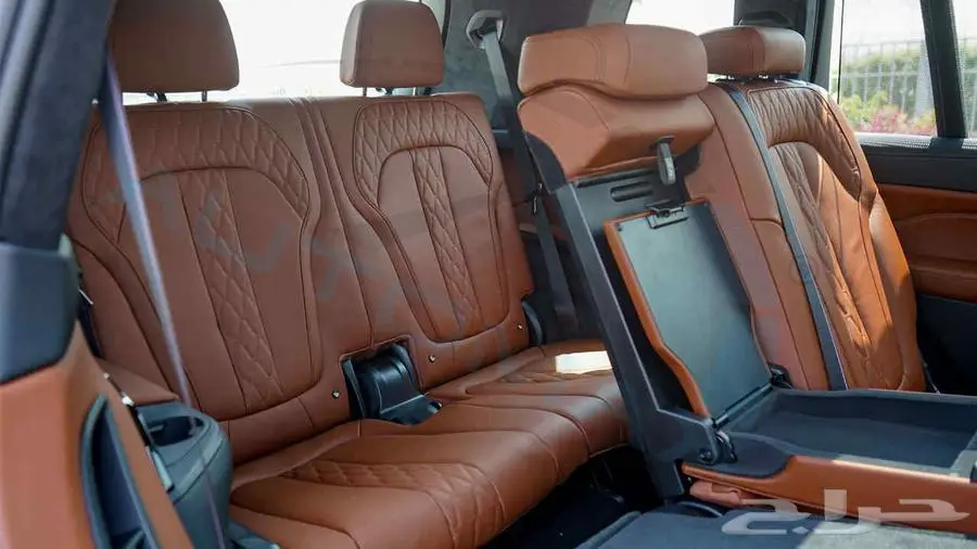 بي ام X7 40i 2025 خليجي اصفار مع ضمان الوكيل 22