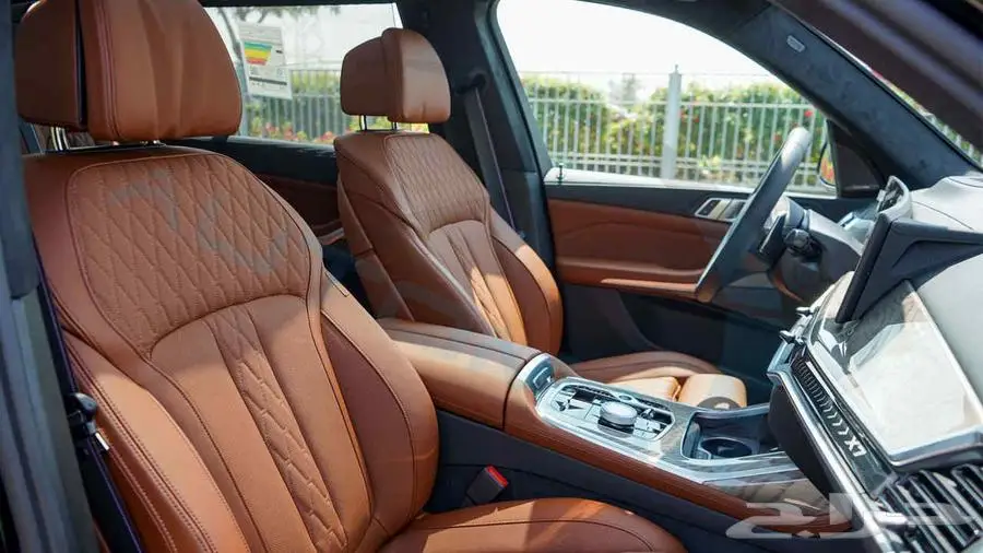 بي ام X7 40i 2025 خليجي اصفار مع ضمان الوكيل 20