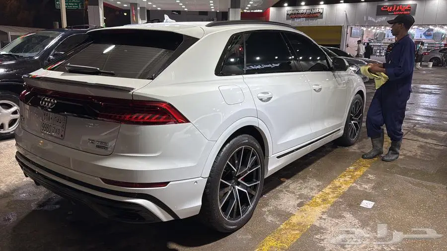 Audi Q8 2022 10