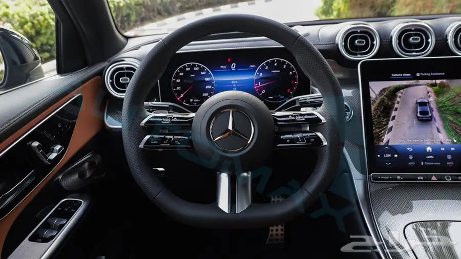 2025 Mercedes-Benz GLC 200 COUPE 4MATIC GCC 10