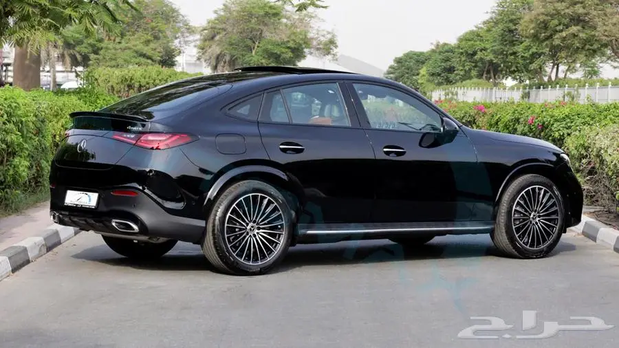 2025 Mercedes-Benz GLC 200 COUPE 4MATIC GCC 7