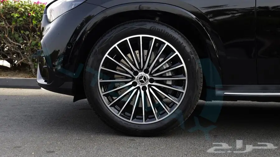2025 Mercedes-Benz GLC 200 COUPE 4MATIC GCC 44