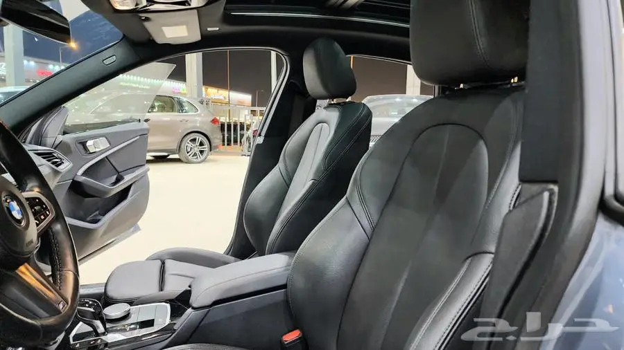 بي ام دبليو 218i 2021 12