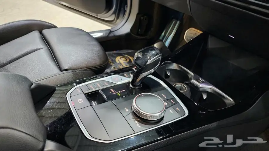 بي ام دبليو 218i 2021 25