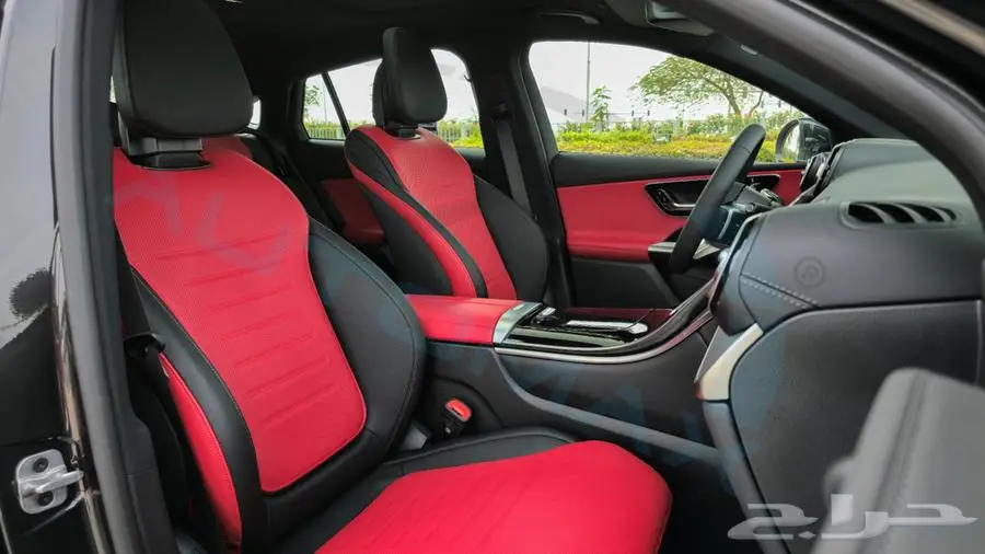 مرسيدس بنز glc 200 coupe 2025 حليجي اصفار مع ضمان الوكيل 24