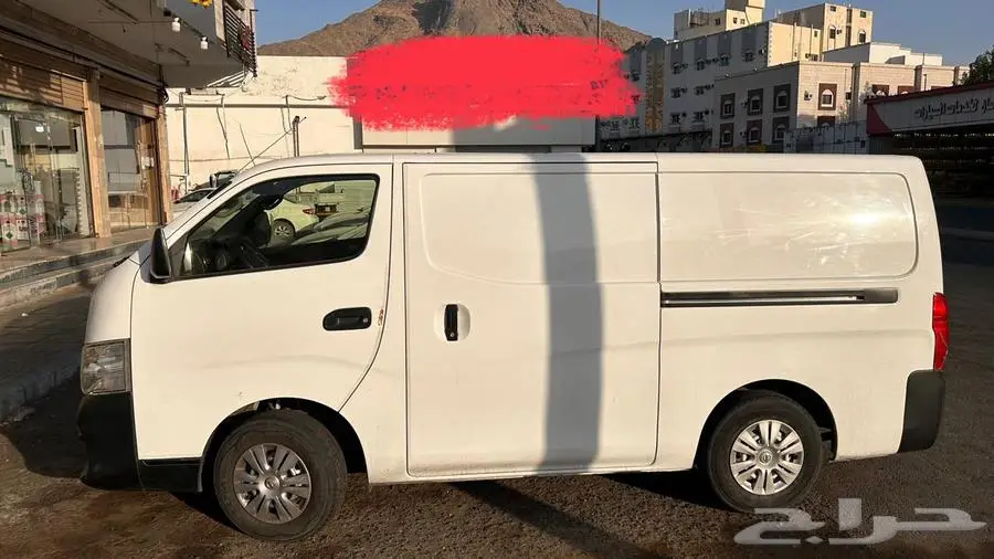 باص بضاعه نيسان اروفان للبيع 3
