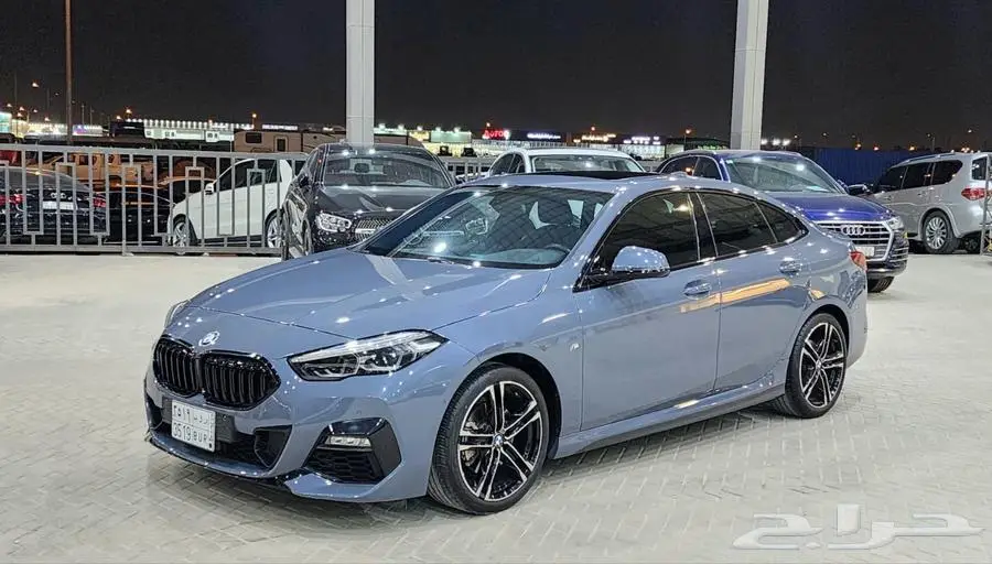 بي ام دبليو 218i 2021 2
