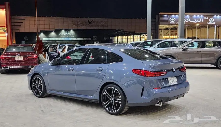 بي ام دبليو 218i 2021 7