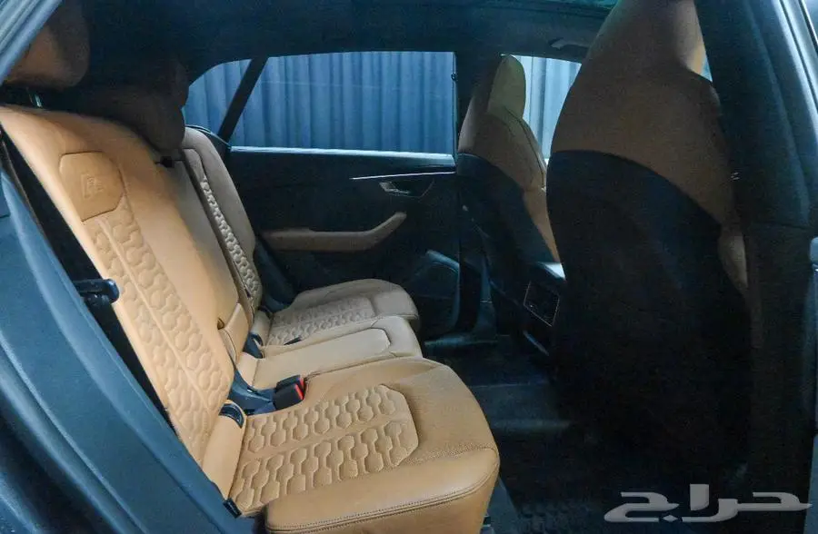 2023 Audi RS Q8 9