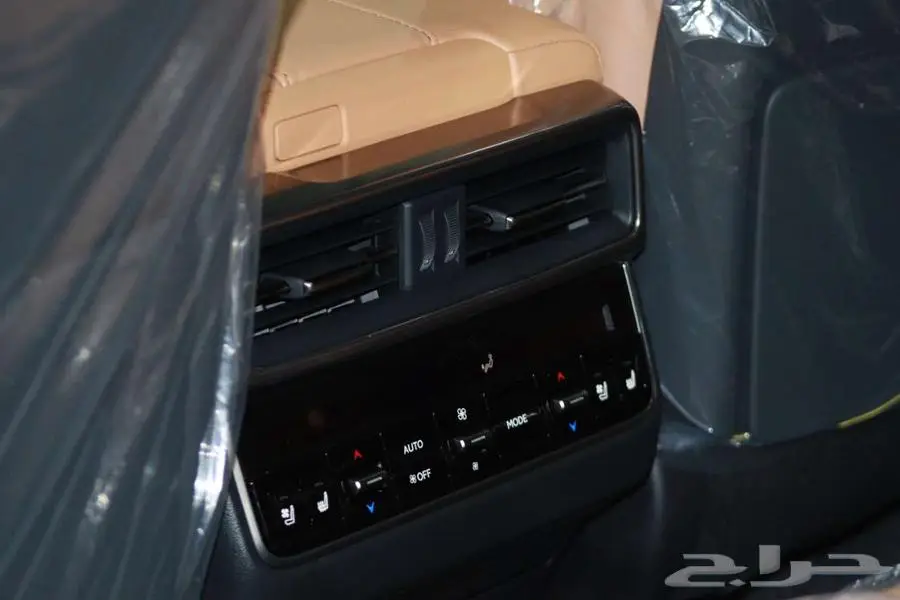 لكزس LX600 BB بنزين 2025 - عروض 50 50 16