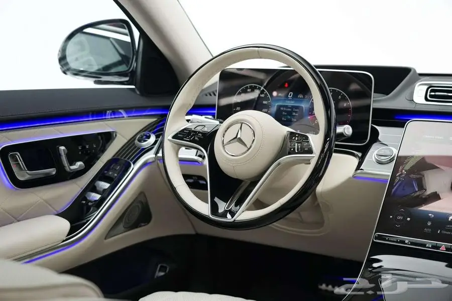 مرسيدس S 500 موديل 2025 أصفار خليجي رمادي فاتح أبيض 9