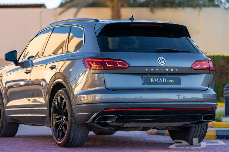 فولكس واجن R-LINE 2019 رمادي 4