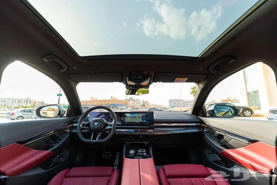 BMW 520 M KIT 2025 اسود خليجي زيرو 6