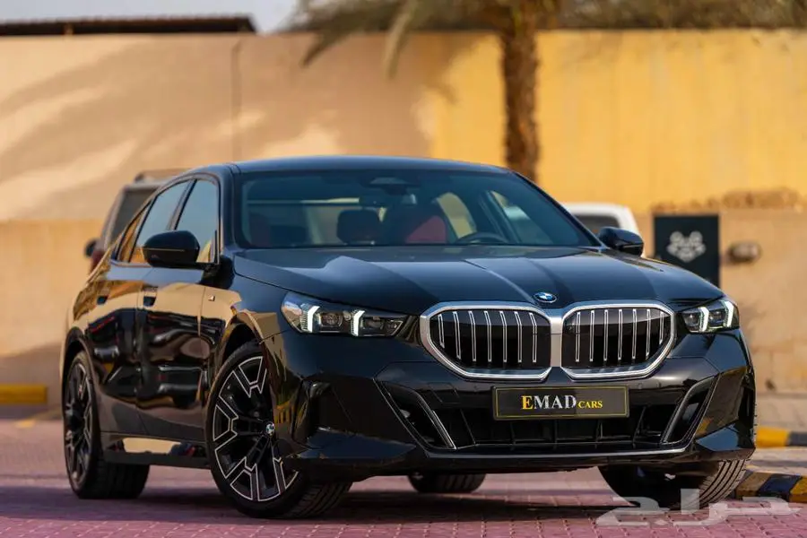 BMW 520 M KIT 2025 اسود خليجي زيرو 0