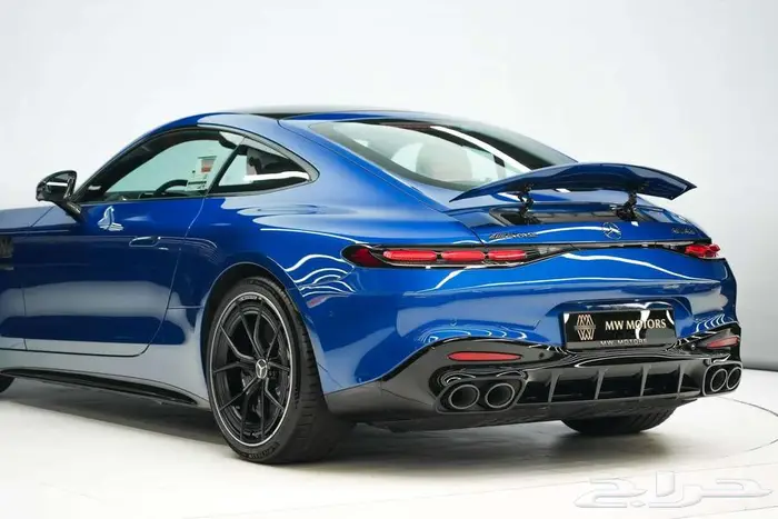 مرسيدس GT 43 AMG موديل 2025 أصفار خليجي أزرق أبيض كريستال 5