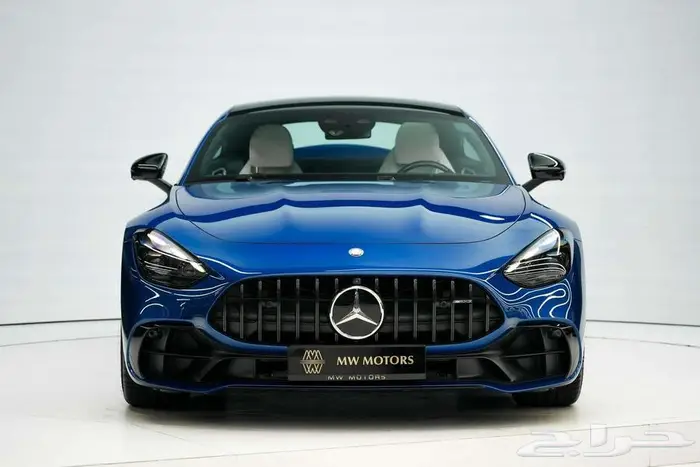 مرسيدس GT 43 AMG موديل 2025 أصفار خليجي أزرق أبيض كريستال 1
