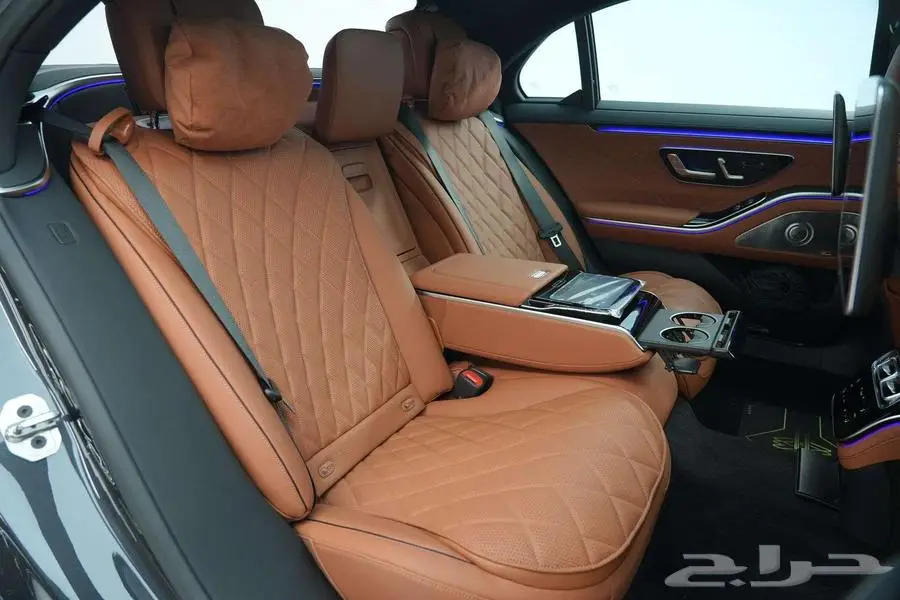 مرسيدس S 500 موديل 2025 أصفار خليجي رمادي غامق جملي 15