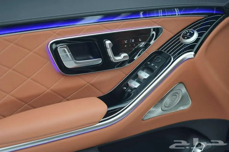 مرسيدس S 500 موديل 2025 أصفار خليجي رمادي غامق جملي 12