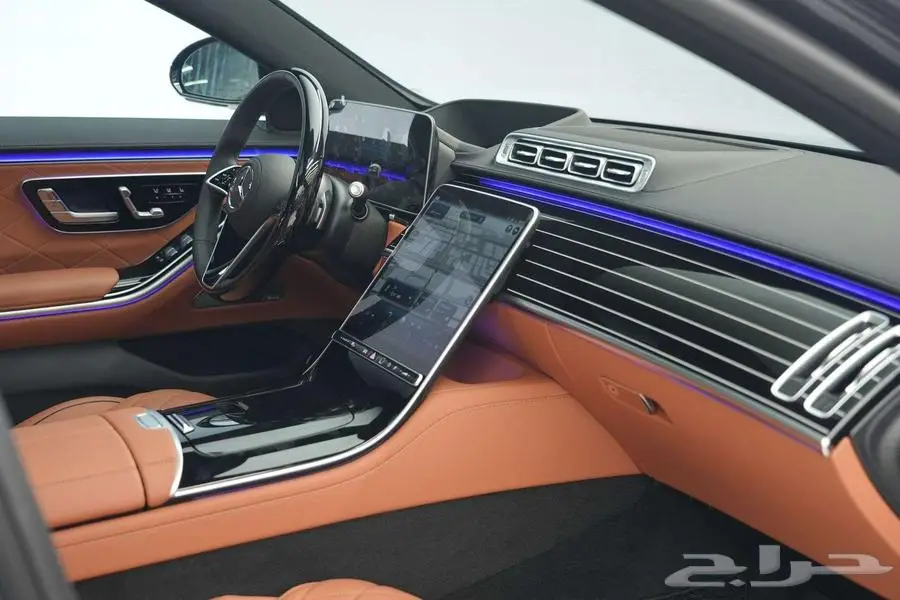 مرسيدس S 500 موديل 2025 أصفار خليجي رمادي غامق جملي 7