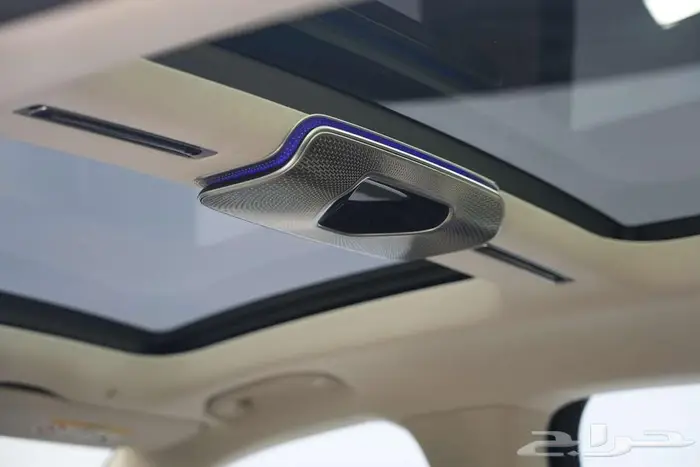 مرسيدس مايباخ S 680 موديل 2025 أصفار خليجي أسود ذهبي أبيض 17